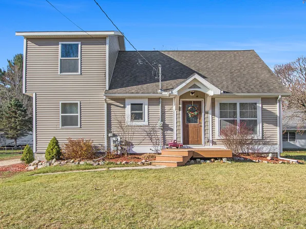 232 N Elliott St, Lakeview, MI 48850