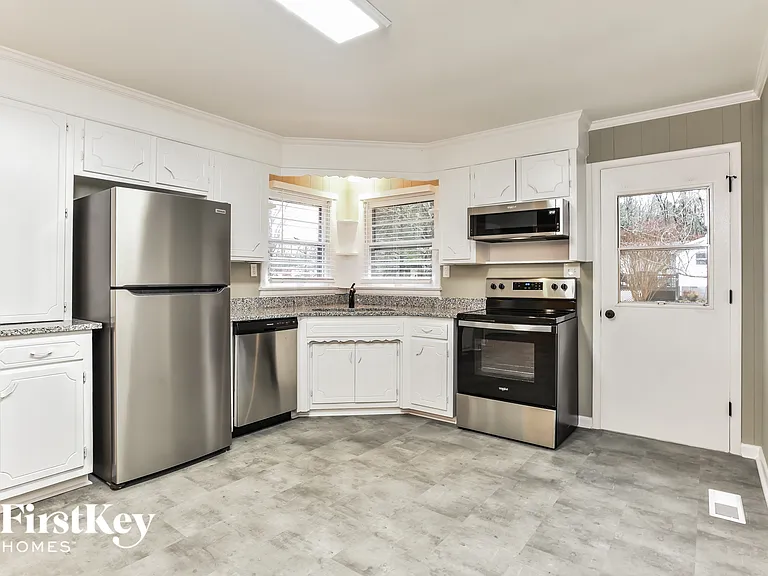 441 Northern Rd — Photo 6