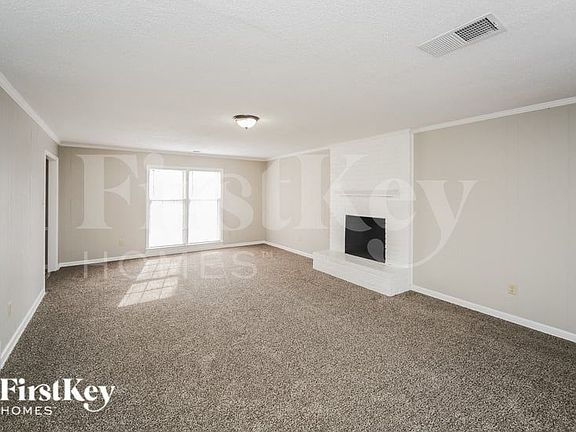 3rd image of 6734 Amersham Dr