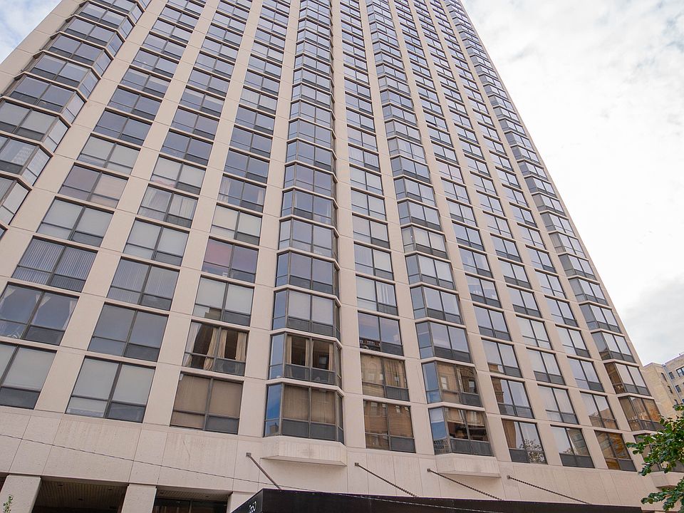 1st image of 2650 N Lakeview Ave APT 2607