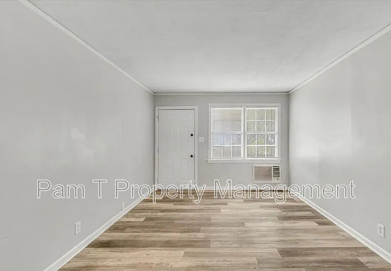 217 W 73rd St — Photo 7