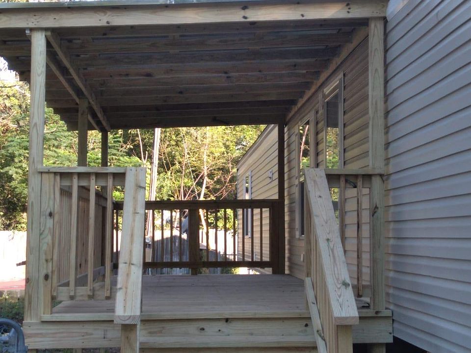 1st image of 2005 Whirlaway Dr APT B