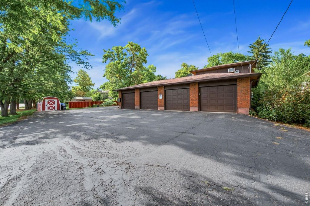 1008 Cimmeron Dr