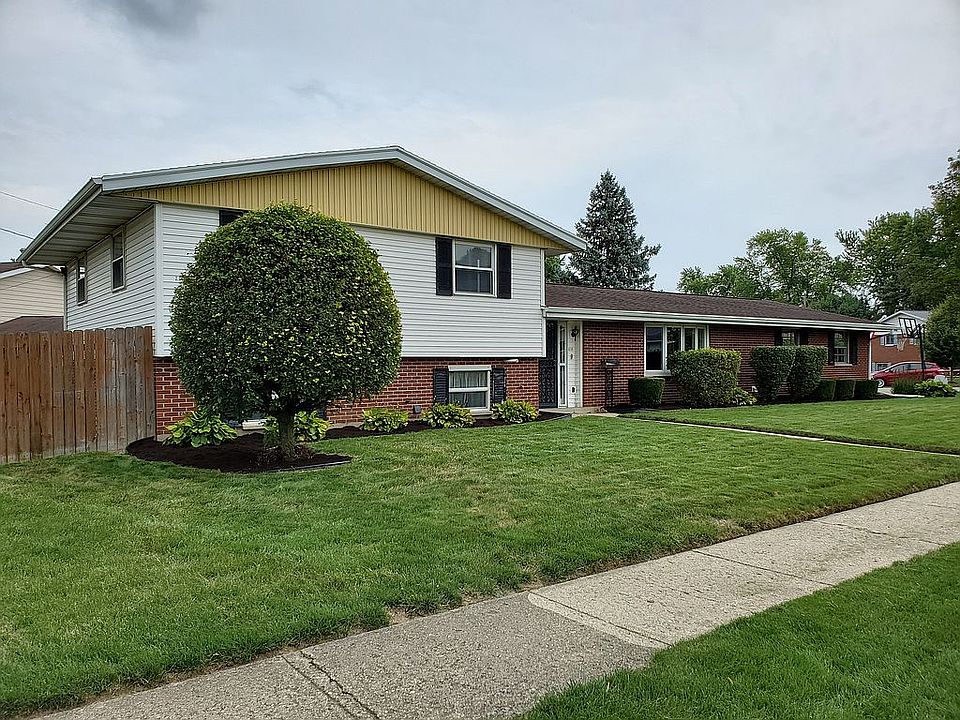 1st image of 310 N Garber Dr