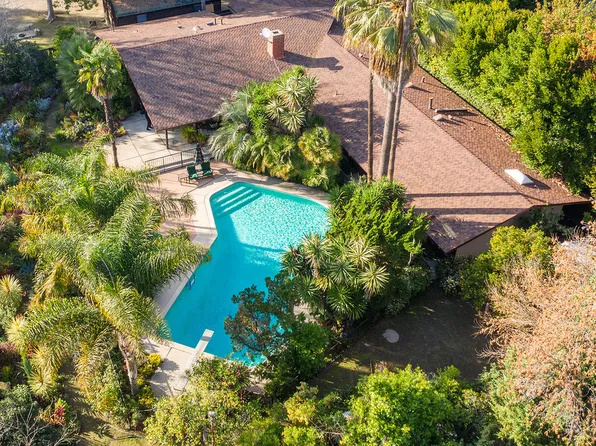 10260 Moorpark St, North Hollywood, CA 91602