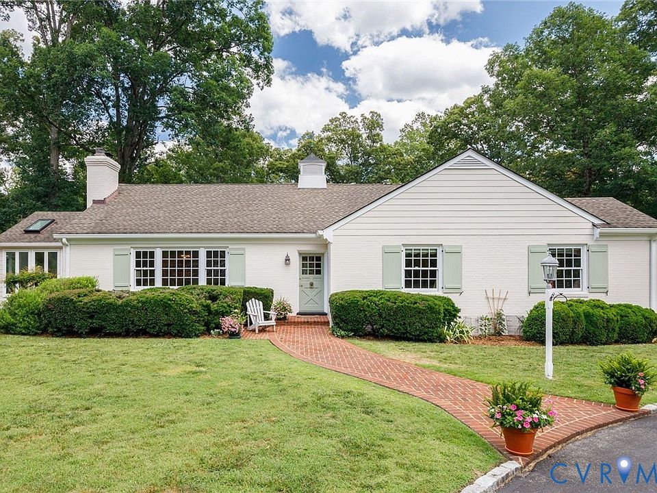 1st image of 315 Sleepy Hollow Rd
