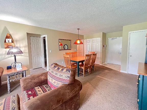 4th image of 5518 Golfview Ct #5518