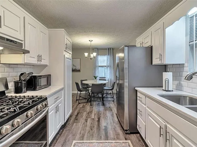 4145 Dustin Dr — Photo 8
