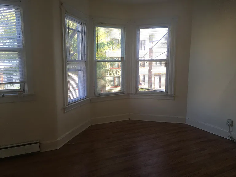 33 Corbin Ave #2 — Photo 5