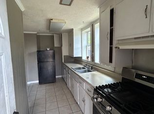 325 Main St #4, Troy, IN 47588