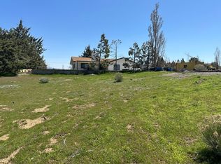 21705 Winesap St, Tehachapi, CA 93561