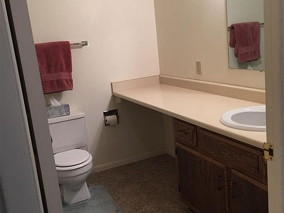 3rd image of 2002 Reynolds St APT G