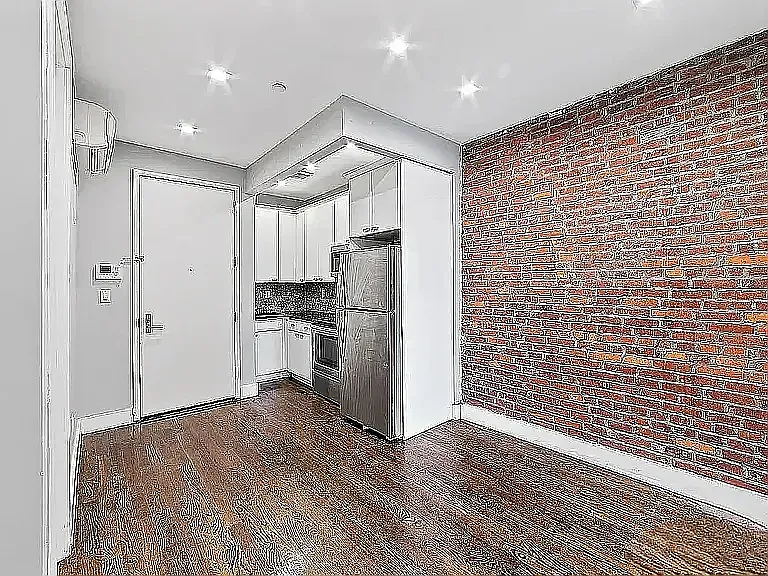 764 E 32nd St #3 — Photo 7