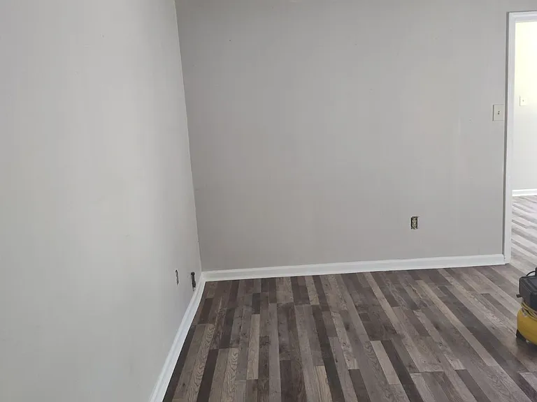 7010 Old Brownsville Rd — Photo 11