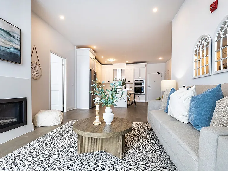 99 Louisa St #307 — Photo 14