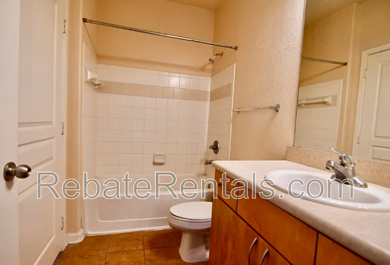 8290 Gate Pkwy #137 — Photo 12