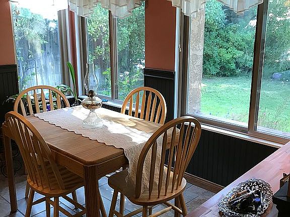 Breakfast Nook