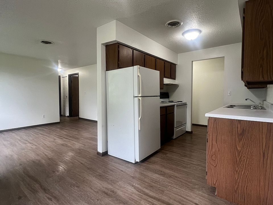 1st image of 1000 S Crawford Rd #19