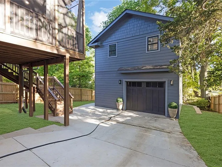 255 Atlanta Ave SE — Photo 18
