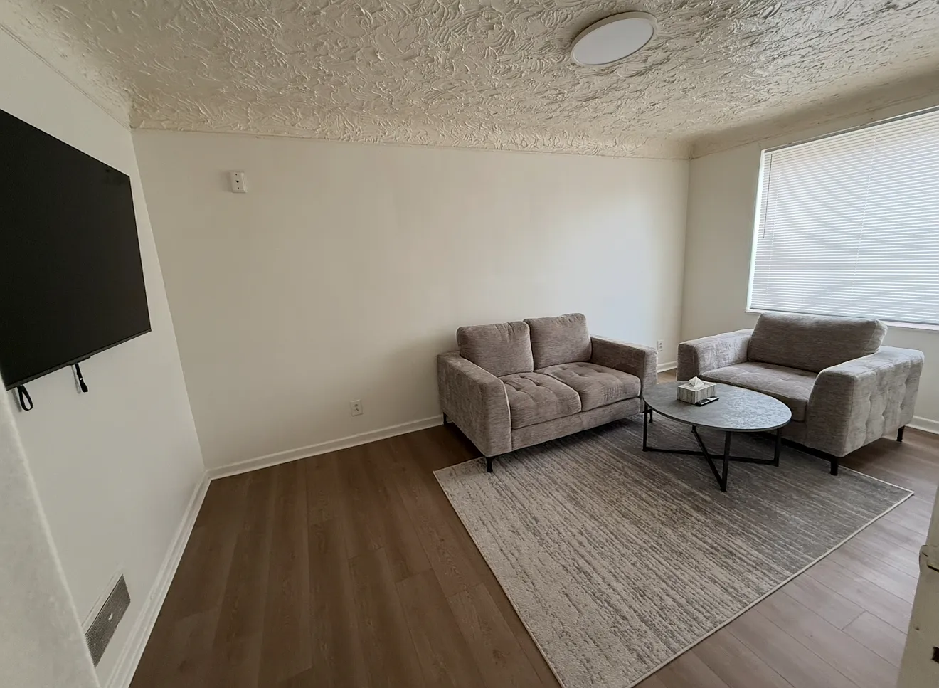 12824 W Warren Ave — Photo 4