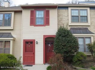 254 Grassmere Ct, Aberdeen, NJ 07747