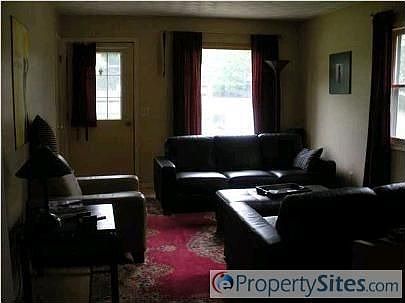 5th image of 338 Abbie St SE