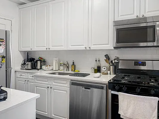 Rented by Rachel Realty | media 22