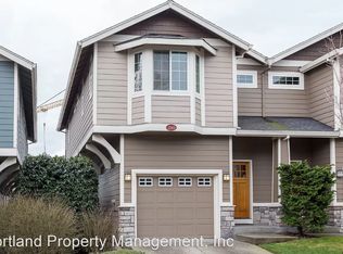 2140 NE Multnomah St, Portland, OR 97232