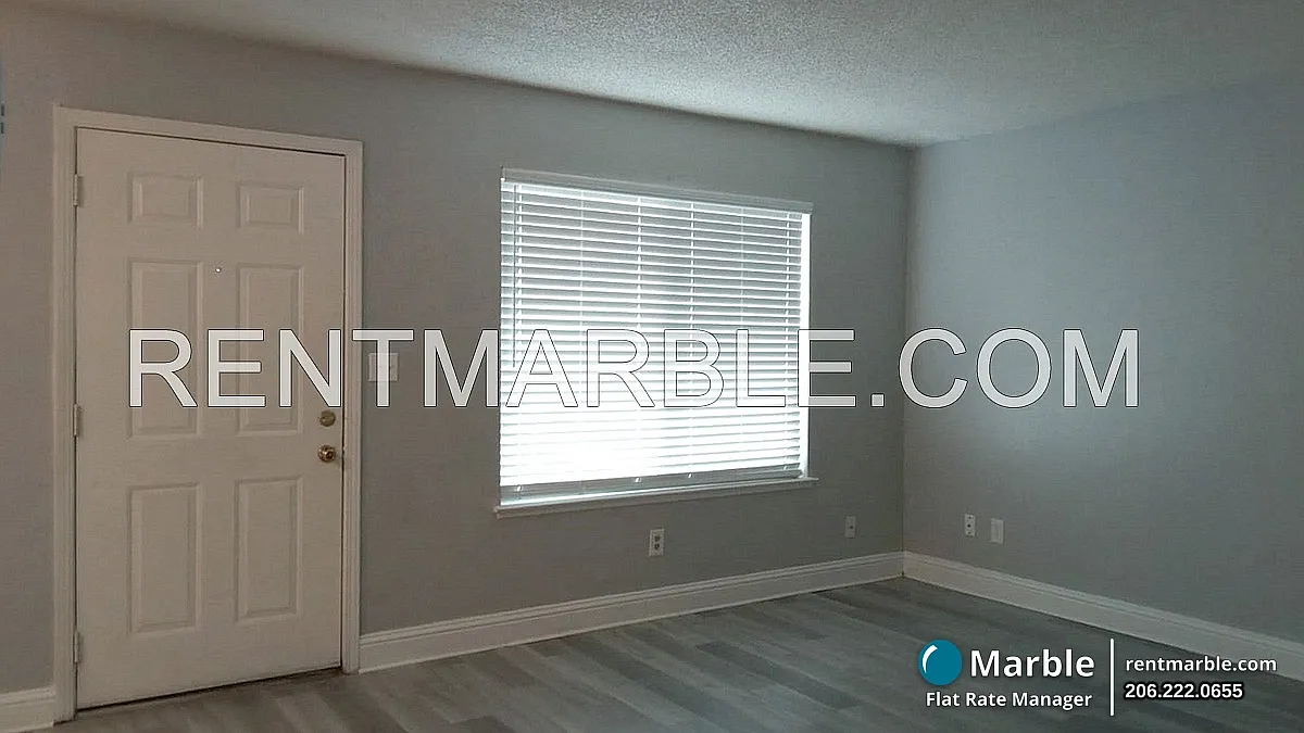 4550 E Fountain Way — Photo 4