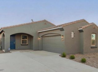 813 W Love Rd, San Tan Valley, AZ 85143