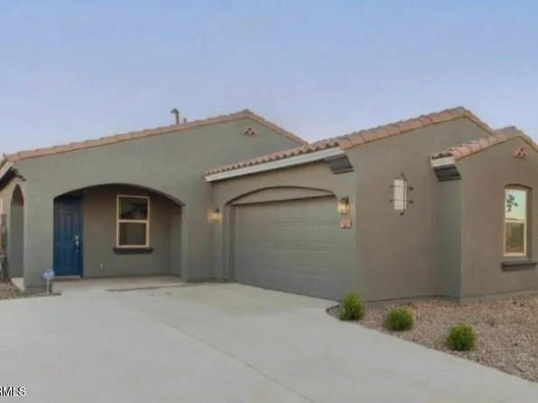 813 W LOVE Road, San Tan Valley, AZ 85143