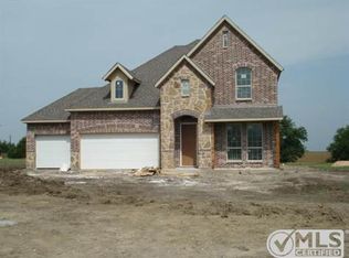 5101 Crystal Lake Ave, Krum, TX 76249