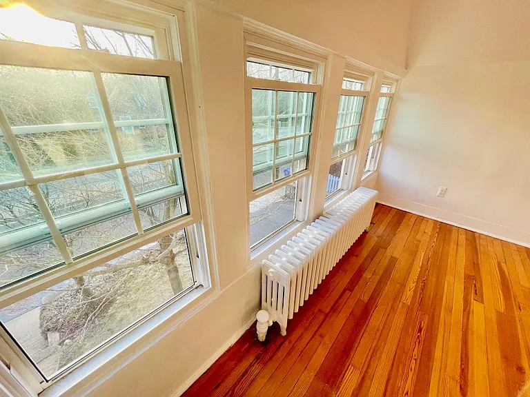 1309 N Glebe Rd — Photo 33