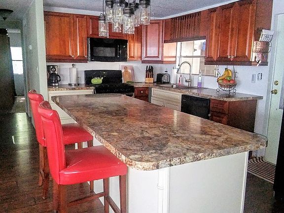 4th image of 183 Hibiscus Dr