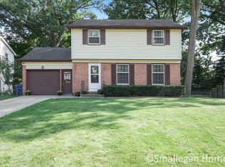 2456 Marilyn St SW, Wyoming, MI 49519