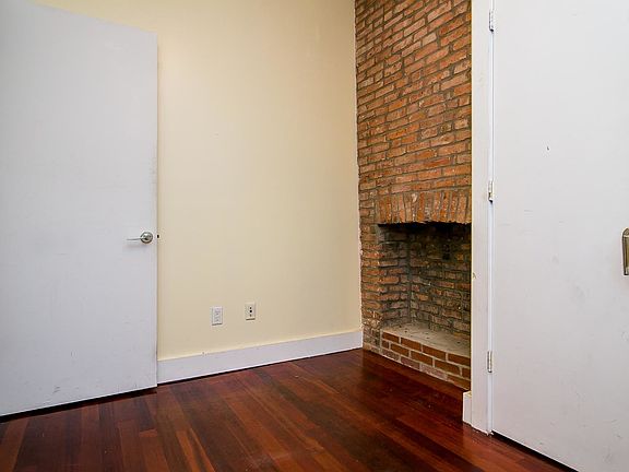 5th image of 276 Boerum St #2H