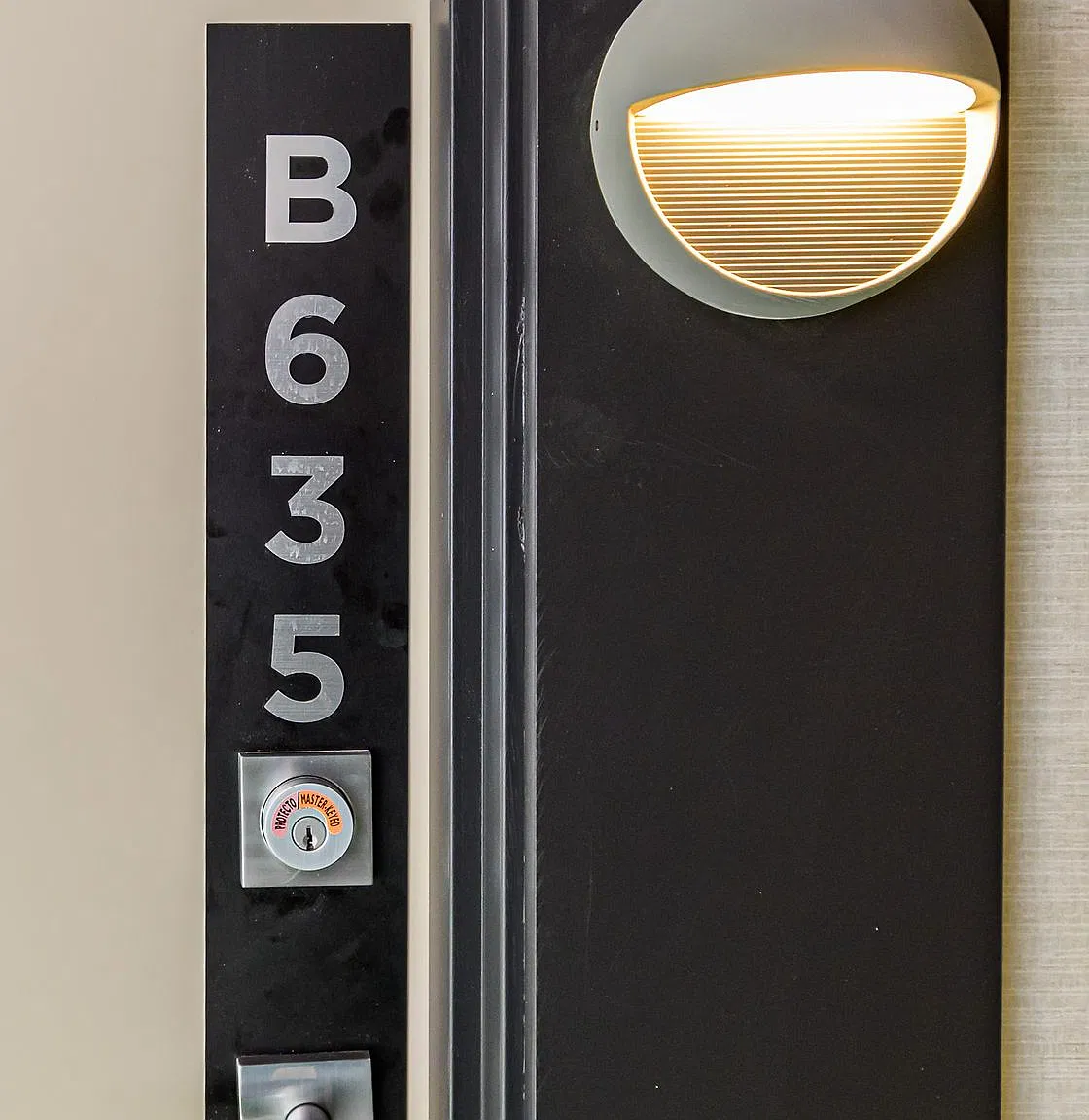 1 bed, $2,000 — Photo 2