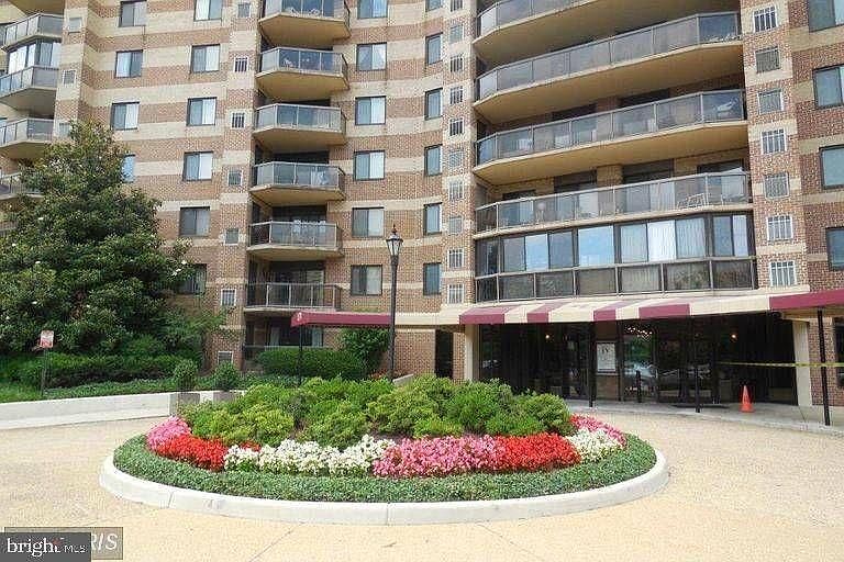 1st image of 8360 Greensboro Dr APT 117