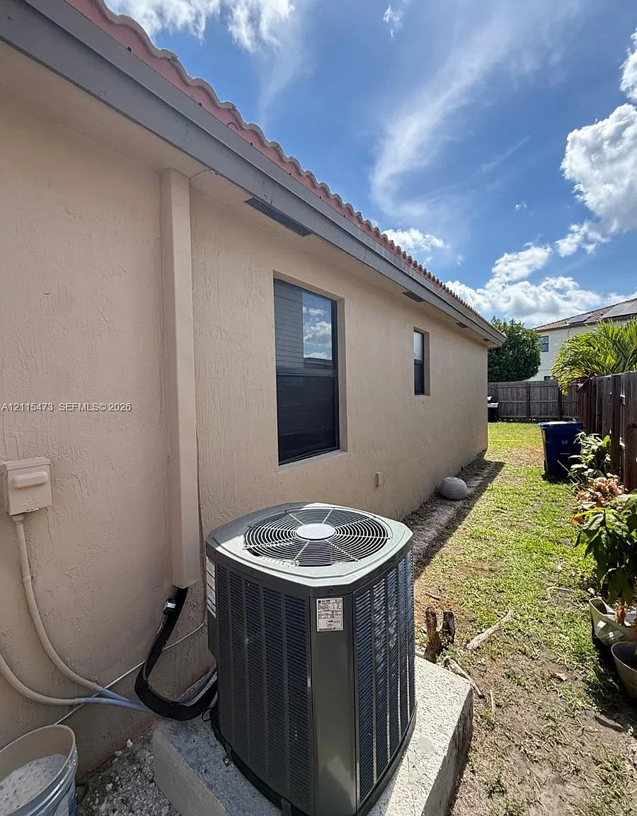 Silver Palm Southwest — Photo 4