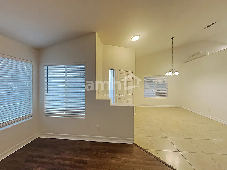 7624 Silver Mallard Ave — Photo 6