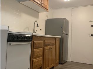 422 Fountain St #1, Philadelphia, PA 19128