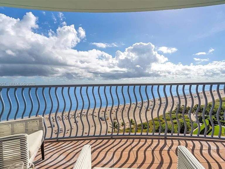 1500 Ocean Dr #1202 — Photo 30