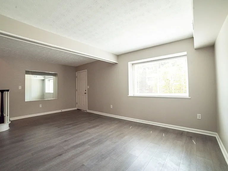 7752 Montgomery Rd #65 — Photo 6