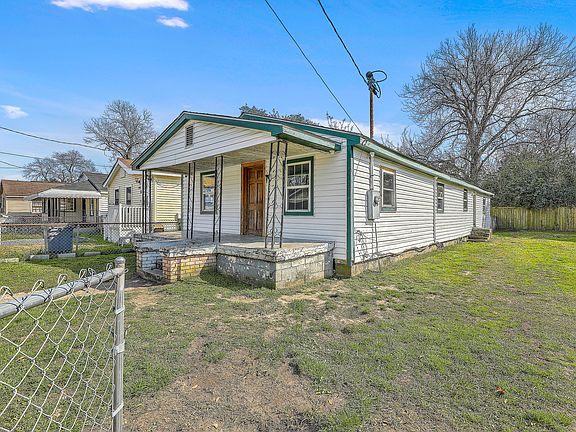 3rd image of 1989 Hugo Ave