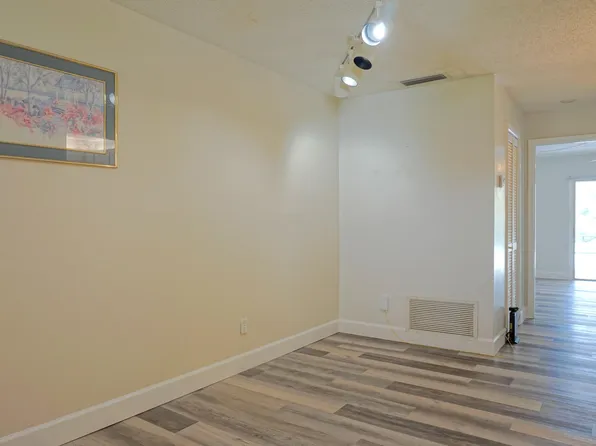 2600 SE Ocean Boulevard #S-11, Stuart, FL 34996