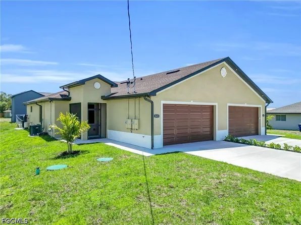 2627 Sunniland Blvd, Lehigh Acres, FL 33971