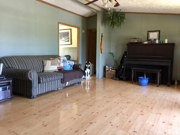 (undisclosed Address), Leeton, MO 64761