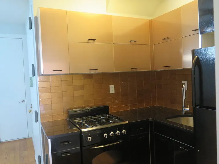 217 Spencer St #2A — Photo 17
