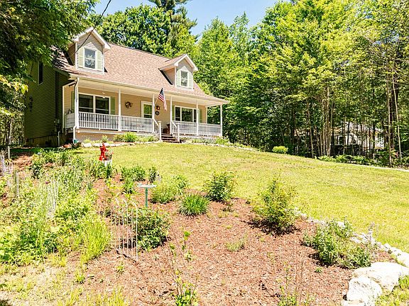 5th image of 11 Spruce Road