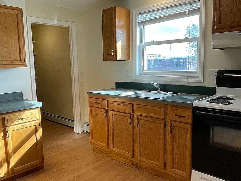85 East St #3 — Photo 13